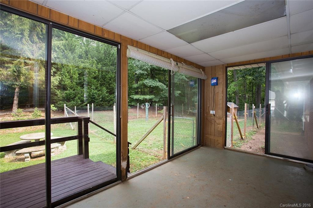 422 Emmas Grove Road - Photo 14