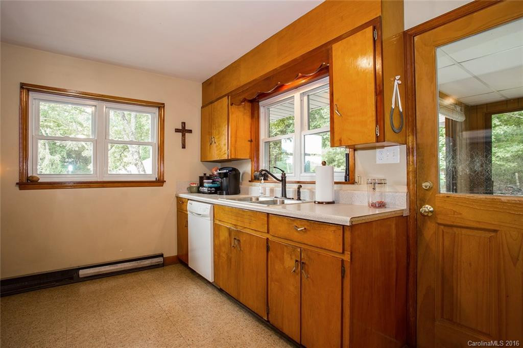 422 Emmas Grove Road - Photo 7
