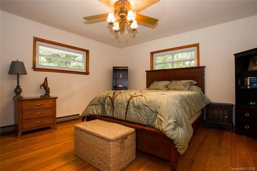 422 Emmas Grove Road - Photo 9