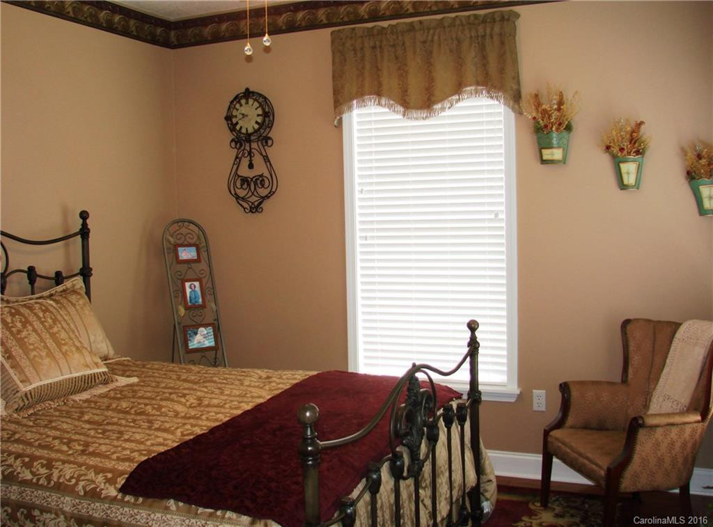 151 Woodson Drive - Photo 17