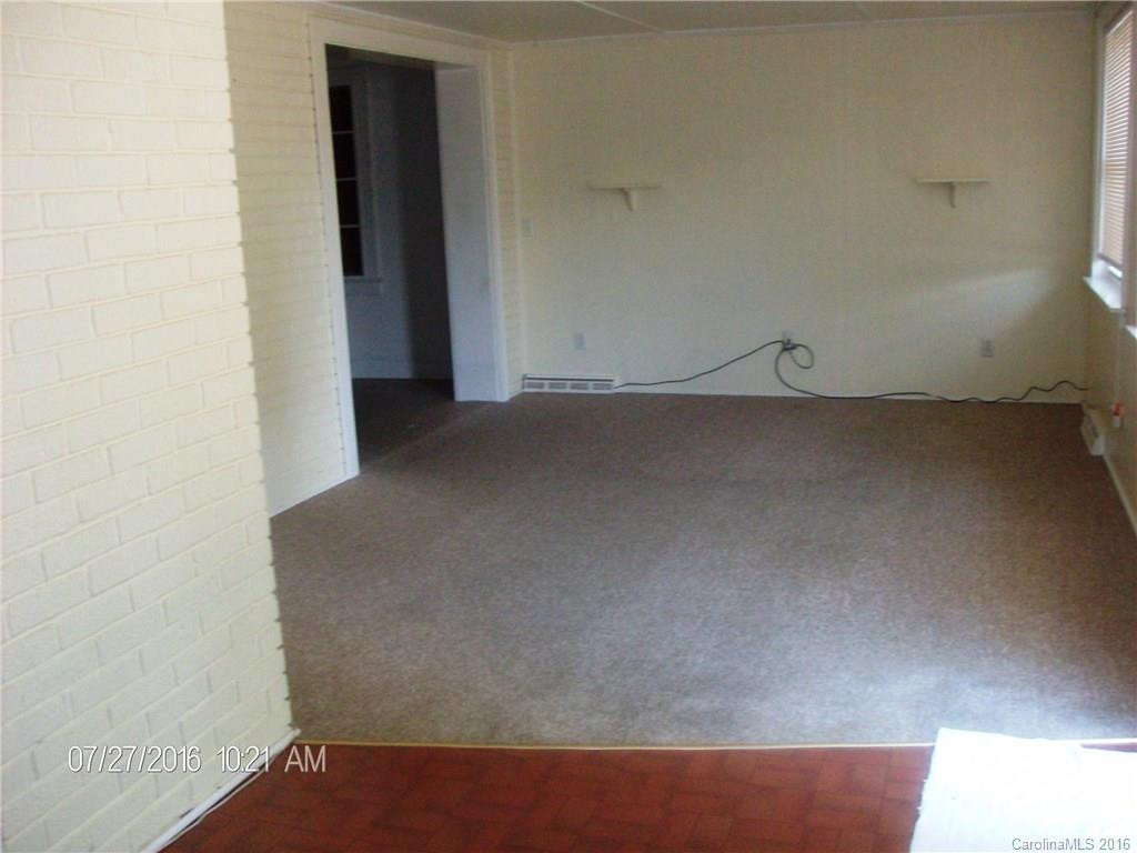 180 Chestnut Street - Photo 13