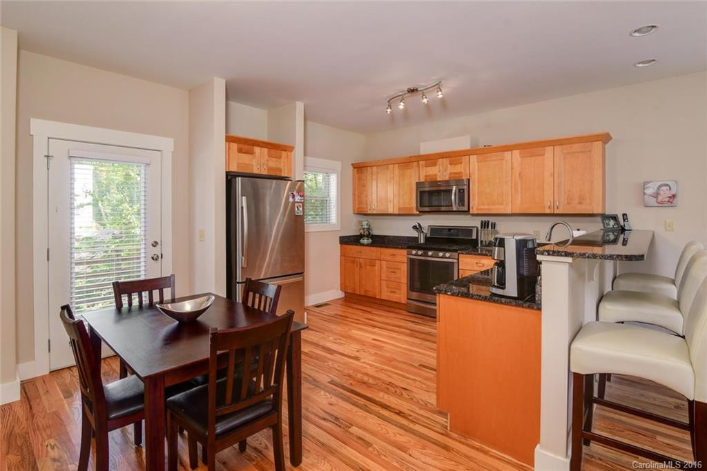 439 Stratford Road - Photo 8