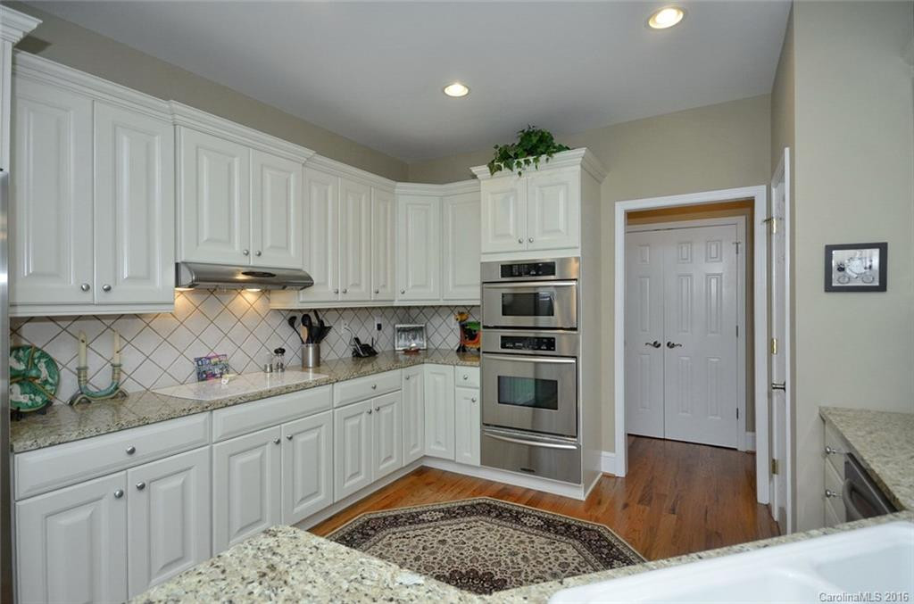 20 Fernridge Court - Photo 11