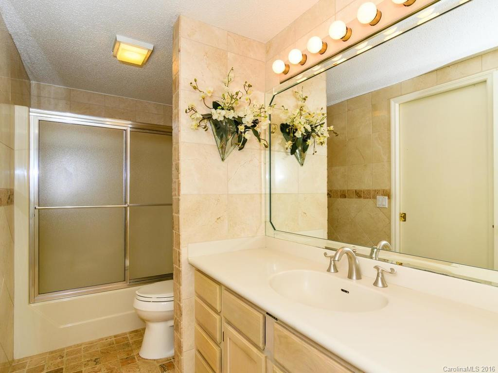 32 Cedarwood Lane #32 - Photo 18