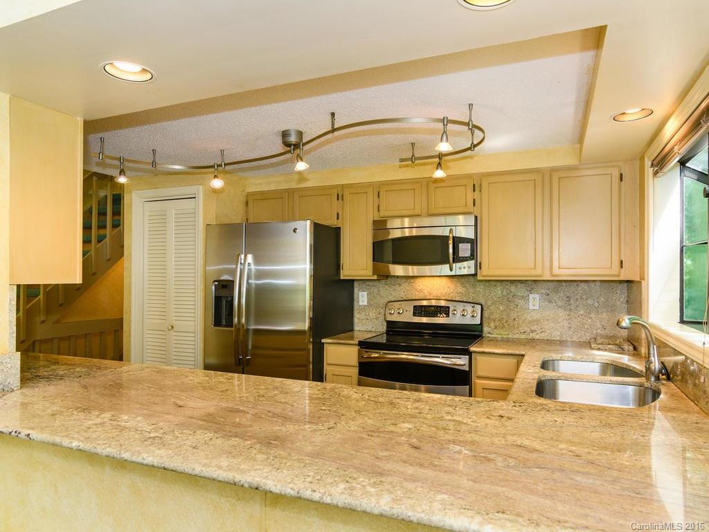 32 Cedarwood Lane #32 - Photo 9