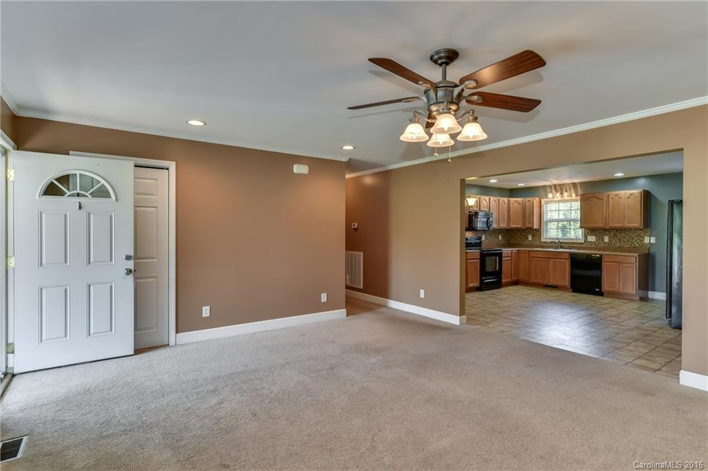 166 Carolina Paradise Road - Photo 4