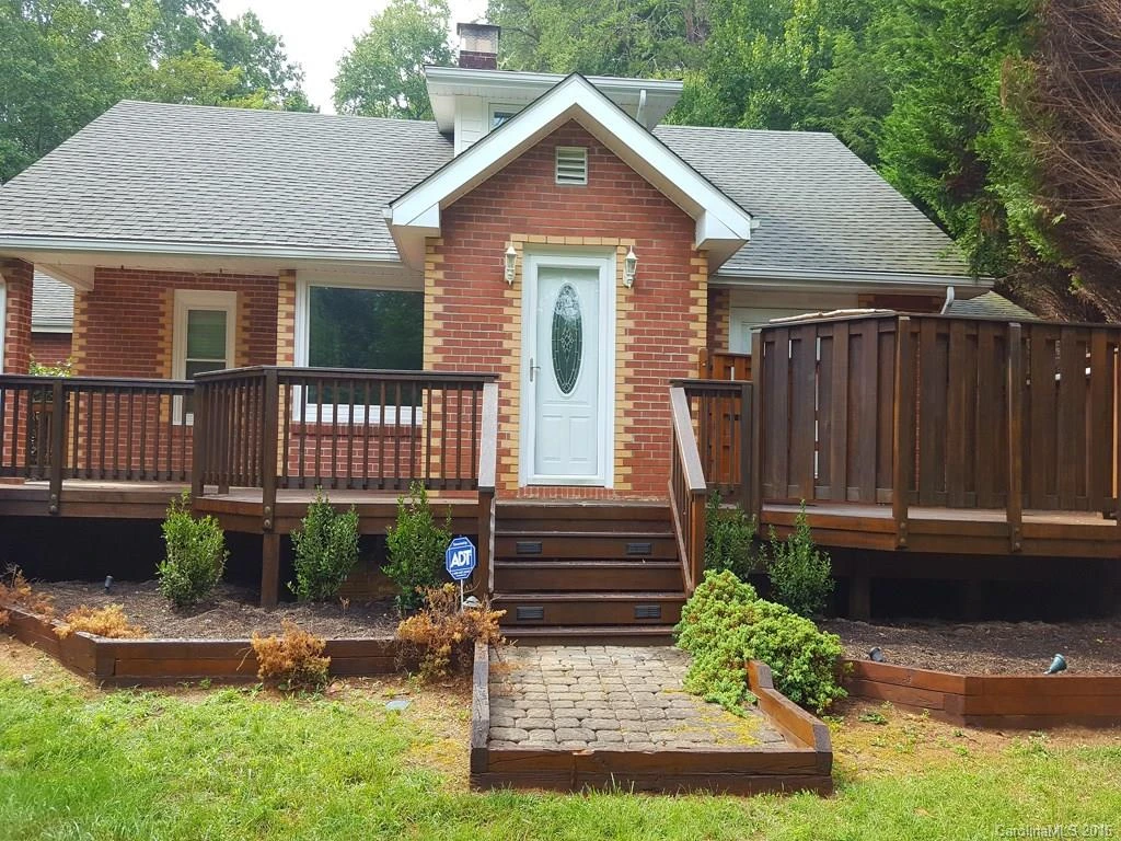444 Upper Brush Creek Road