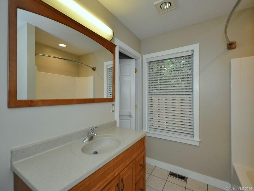 444 Upper Brush Creek Road - Photo 10