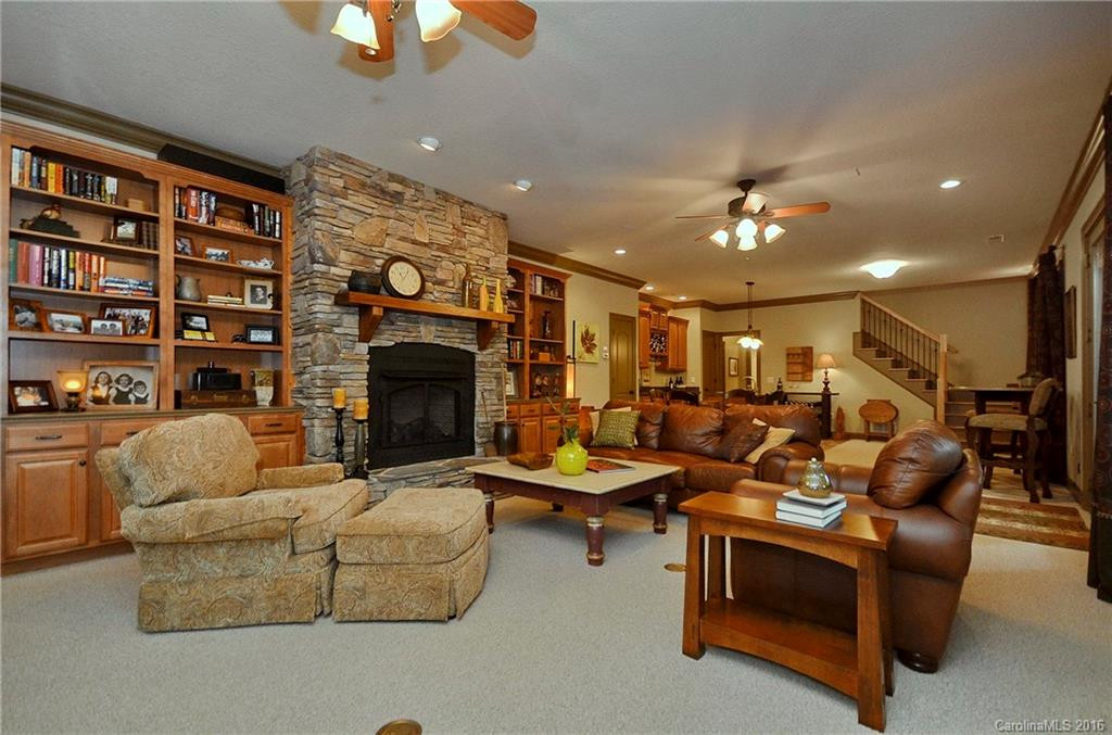 203 Cottonwood Court #S-223 - Photo 18