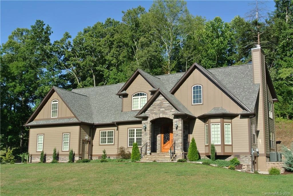 2 Fairway View Drive