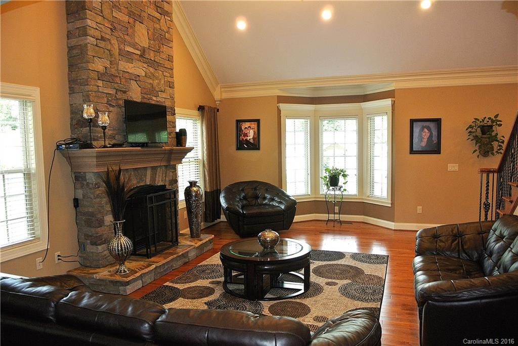 2 Fairway View Drive - Photo 2