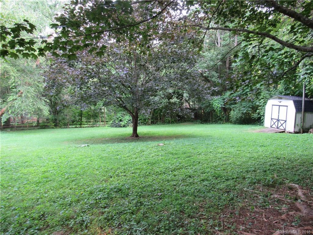 402 Hillcrest Circle - Photo 22