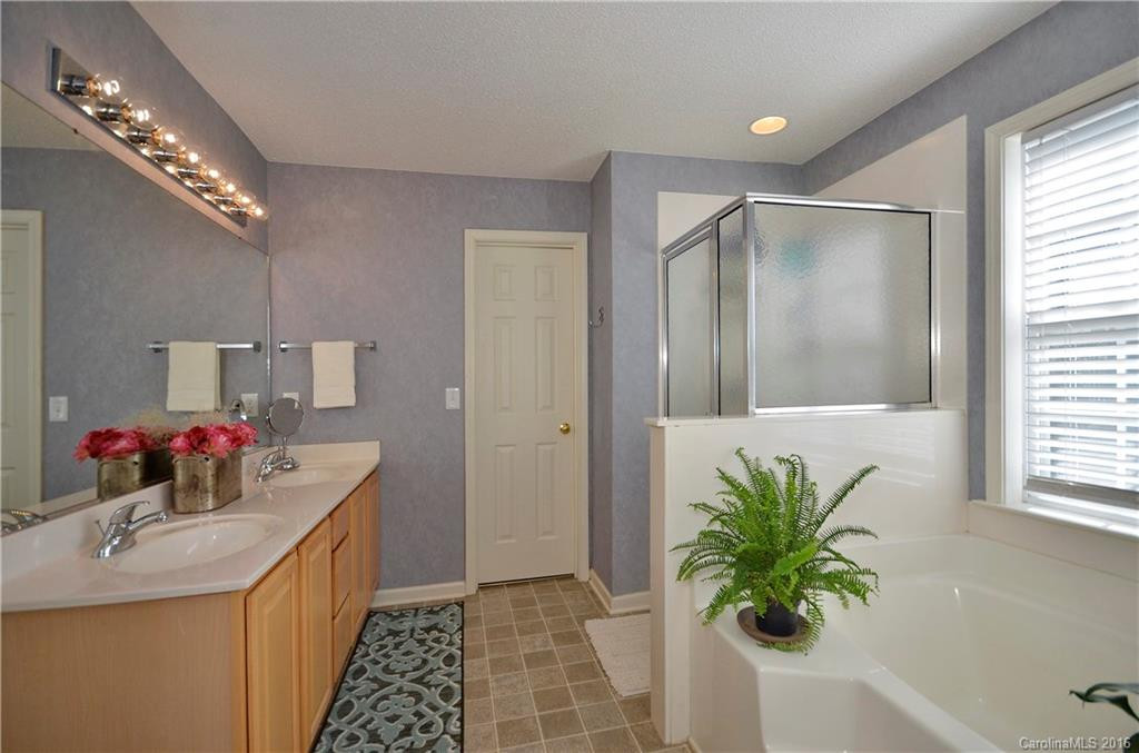 480 English Oak Road - Photo 18