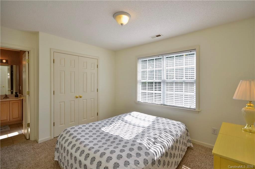 480 English Oak Road - Photo 19