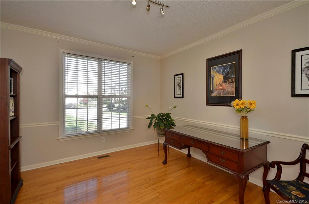 480 English Oak Road - Photo 7