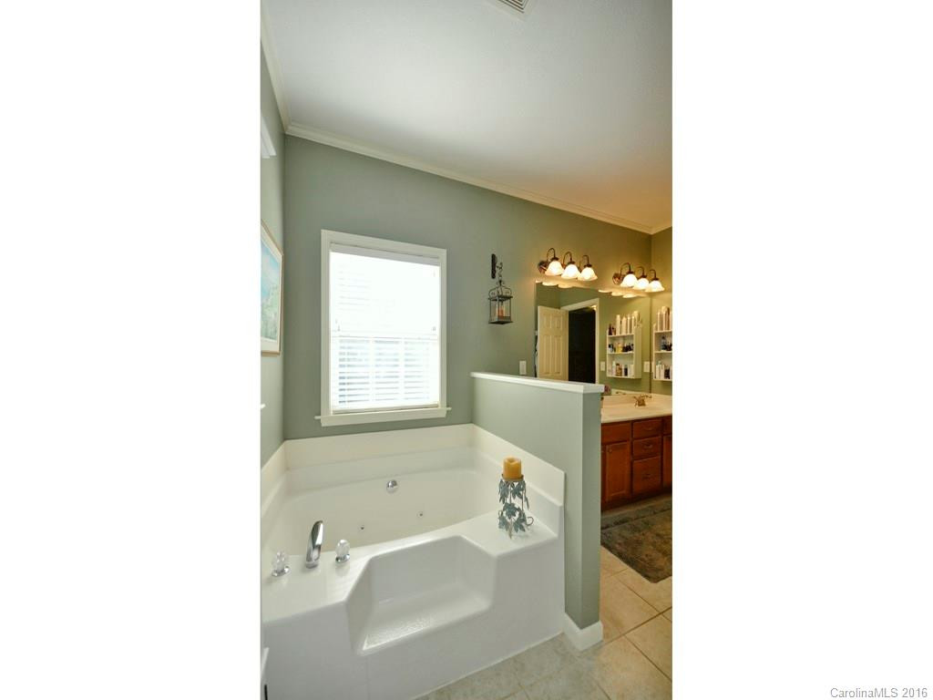 122 Baton Lane - Photo 12