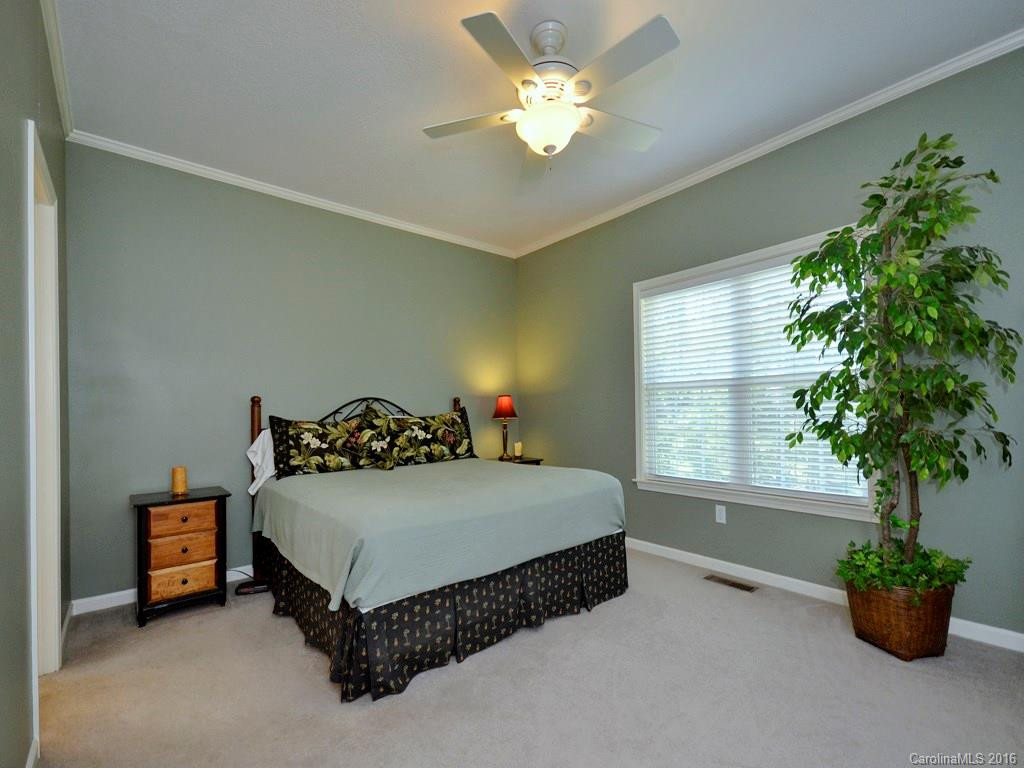 122 Baton Lane - Photo 10