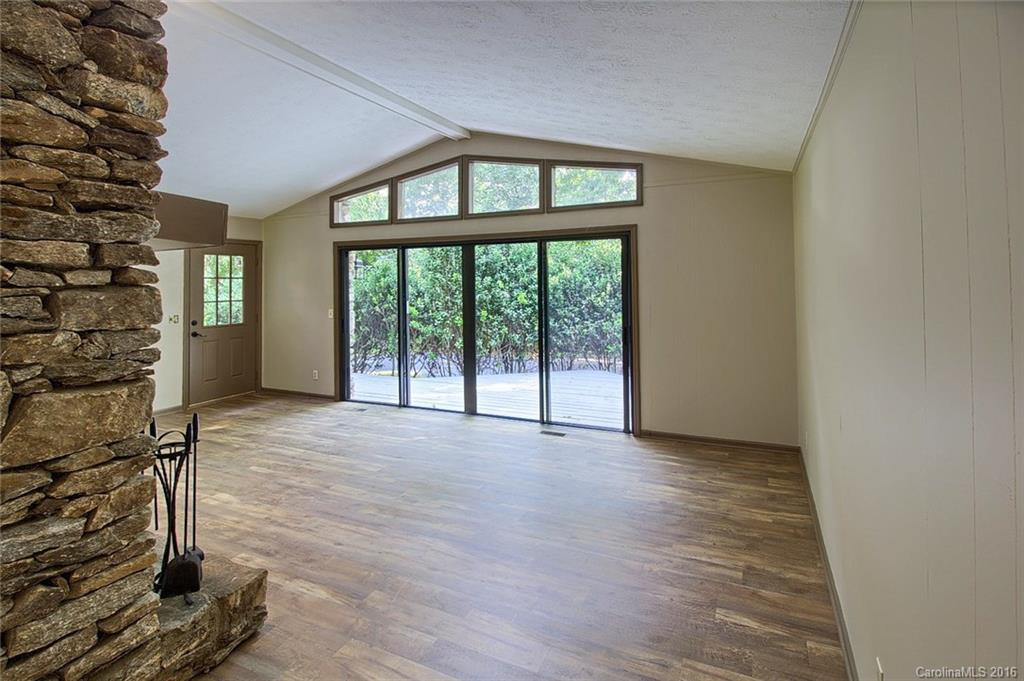 557 Signal Hill Road - Photo 11