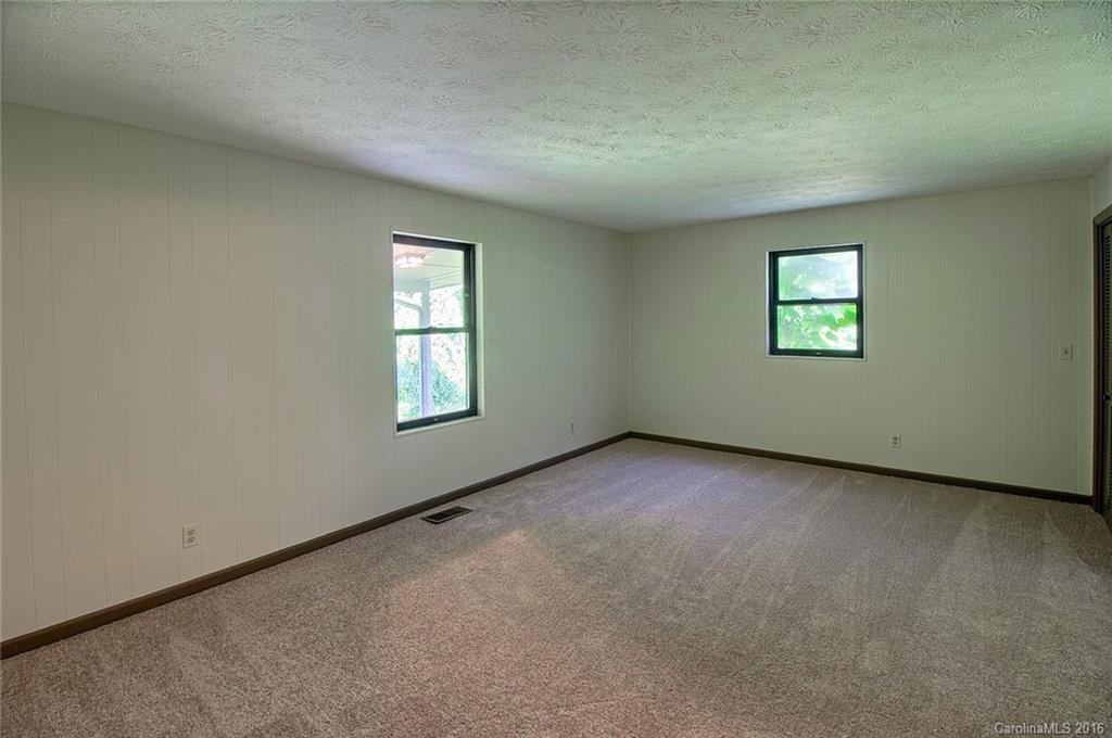 557 Signal Hill Road - Photo 19