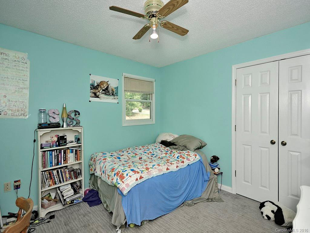 93 Twin Lakes Drive - Photo 11