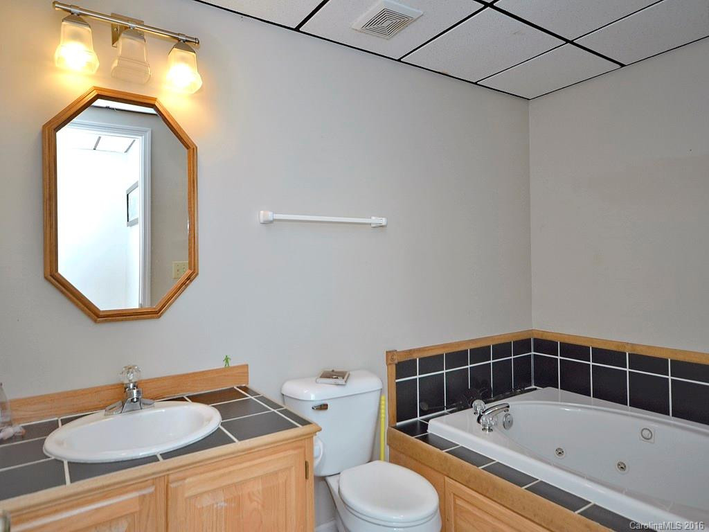 93 Twin Lakes Drive - Photo 15
