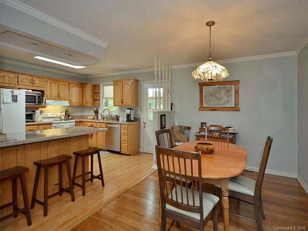 93 Twin Lakes Drive - Photo 6