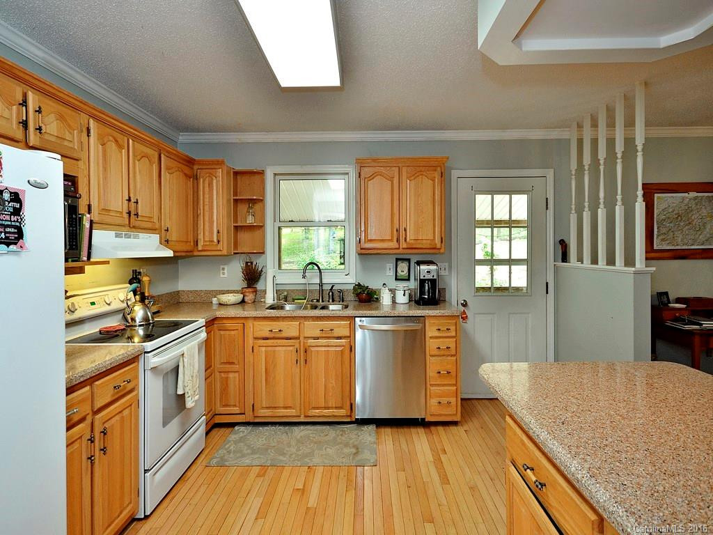 93 Twin Lakes Drive - Photo 8