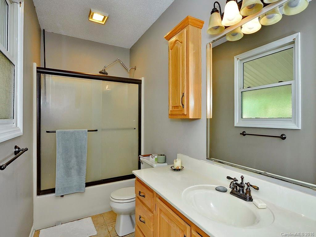 93 Twin Lakes Drive - Photo 10