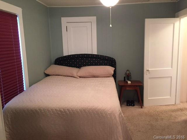 244 Hillside Heights - Photo 14