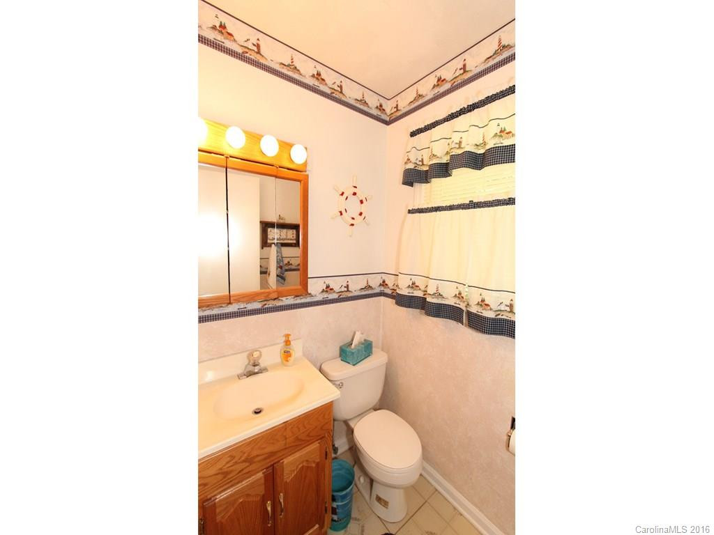 133 Underhill Road - Photo 18