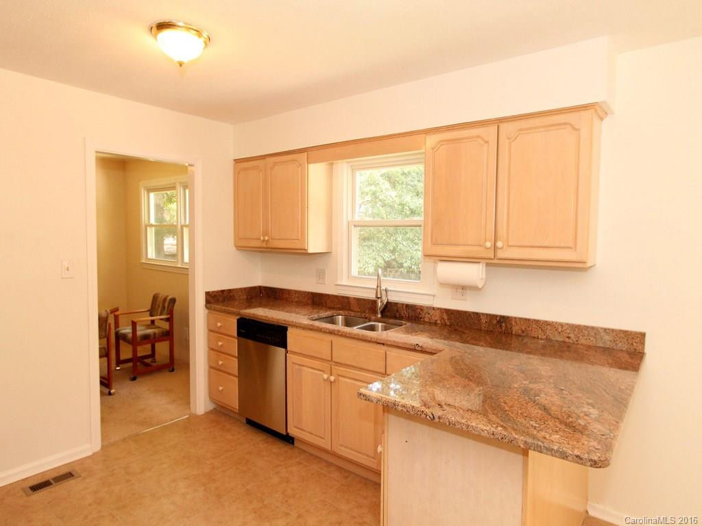 133 Underhill Road - Photo 7