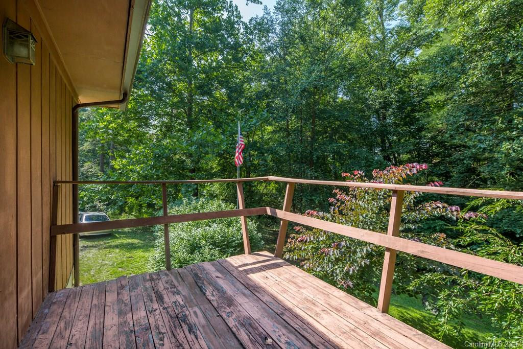 726 Aiken Road - Photo 4