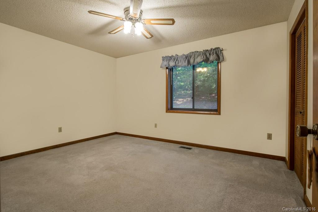 726 Aiken Road - Photo 7