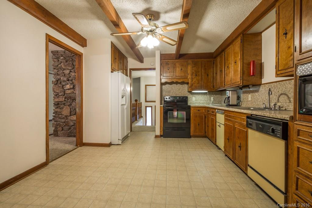 726 Aiken Road - Photo 10