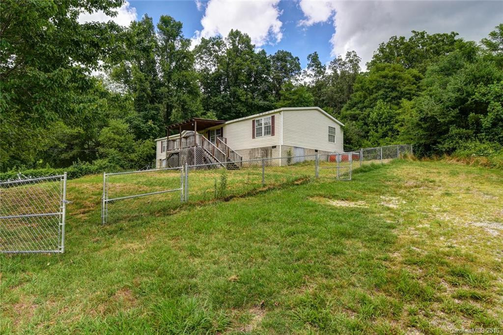 547 School Road