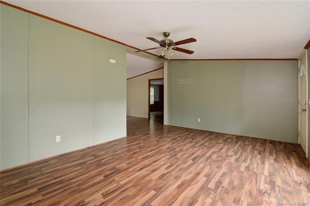 547 School Road - Photo 5