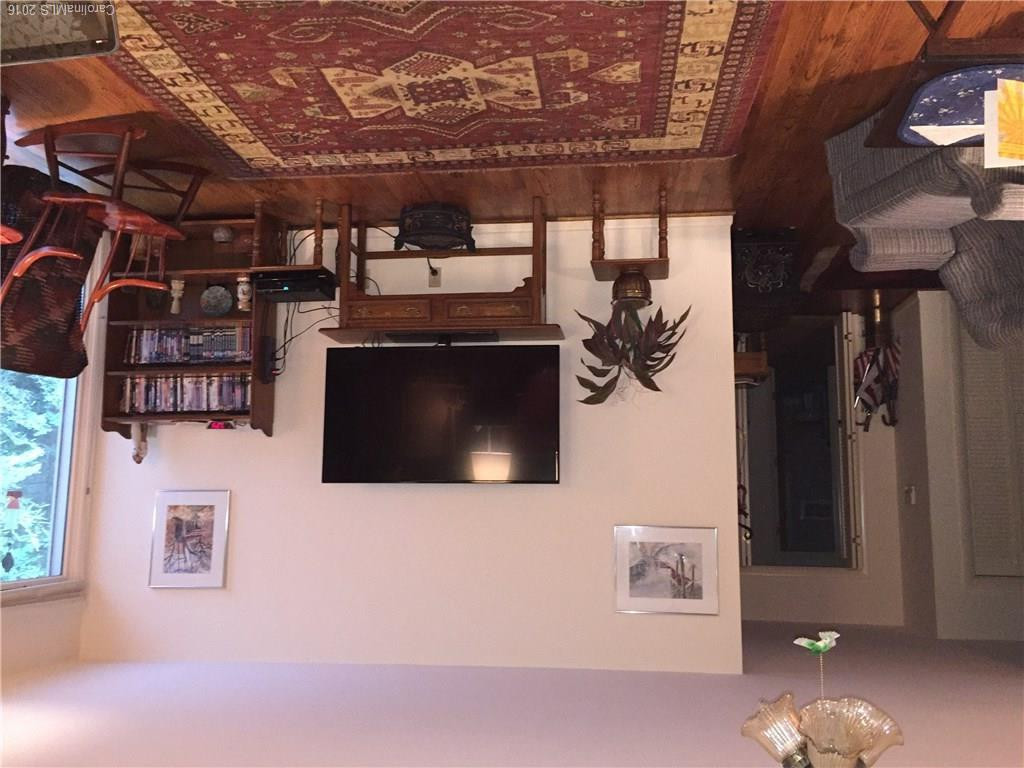 1415 Campbell Drive - Photo 3