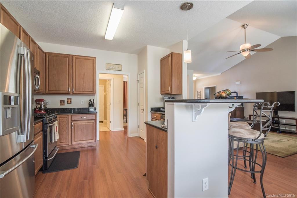 55 Summer Meadow Road #28 - Photo 12