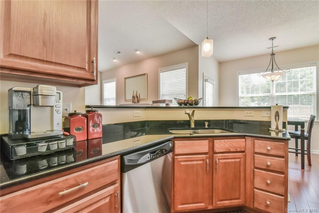 55 Summer Meadow Road #28 - Photo 13