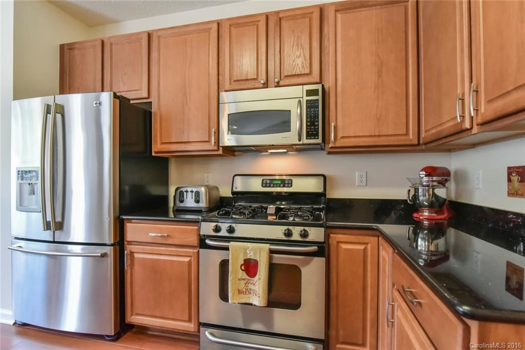 55 Summer Meadow Road #28 - Photo 14