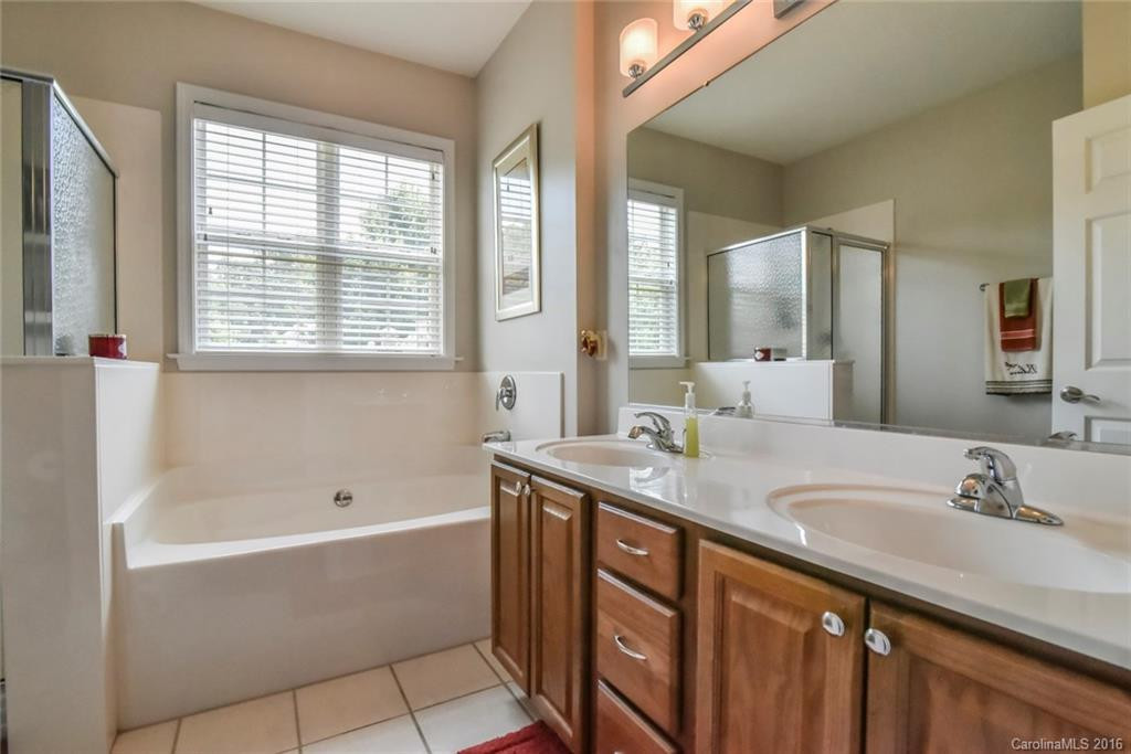 55 Summer Meadow Road #28 - Photo 16