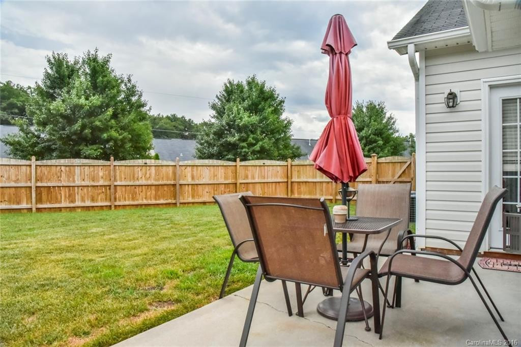 55 Summer Meadow Road #28 - Photo 5