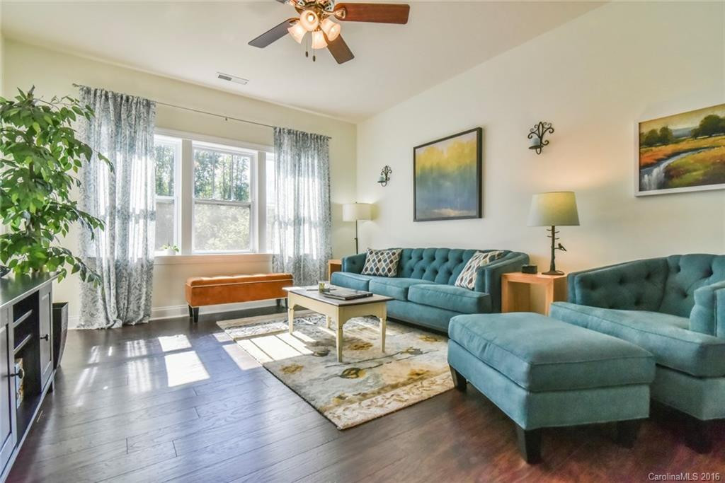 20 Fox Den Drive #203 - Photo 2