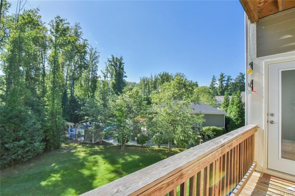 20 Fox Den Drive #203 - Photo 16
