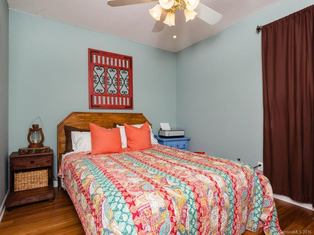 42 Lamb Avenue - Photo 15