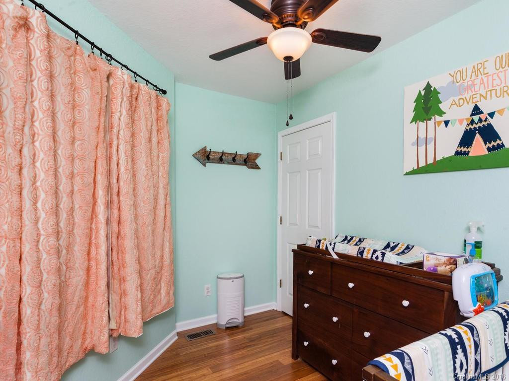 42 Lamb Avenue - Photo 16