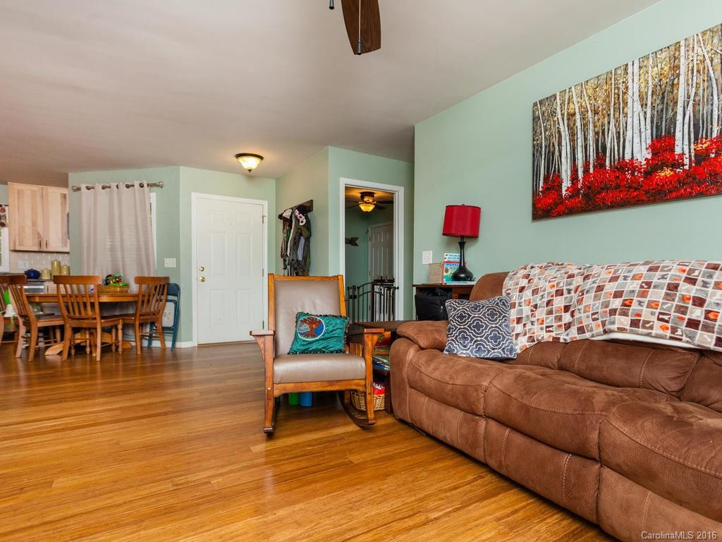 42 Lamb Avenue - Photo 5