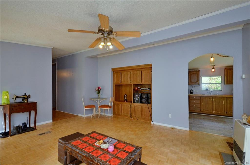 800 Clarks Branch Road - Photo 4