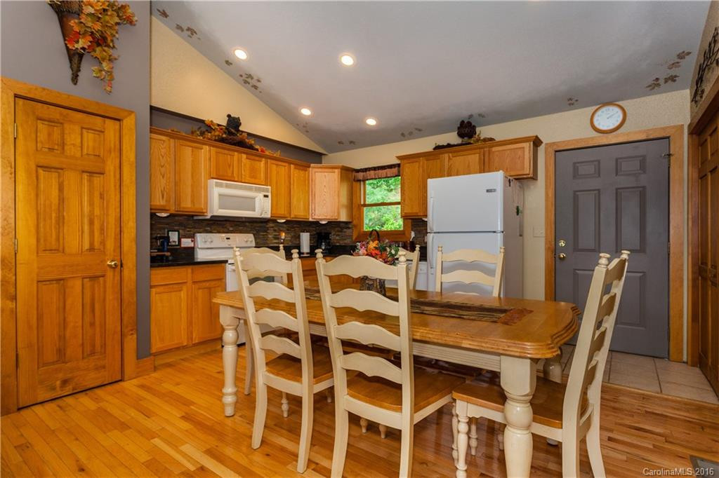 58 Dry Spring Road - Photo 6