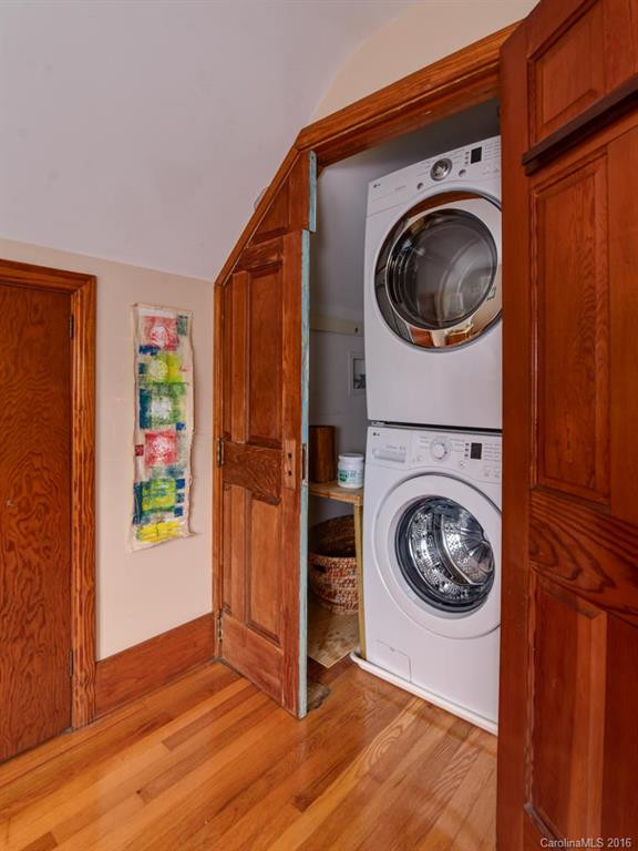 204 Midland Avenue - Photo 14